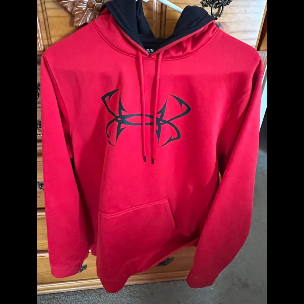 Under Armour Hoodie